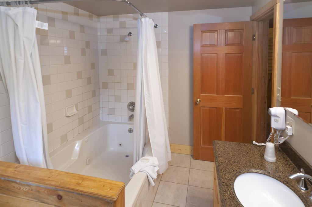 320 Guest Ranch Villa Gallatin Gateway Bilik gambar